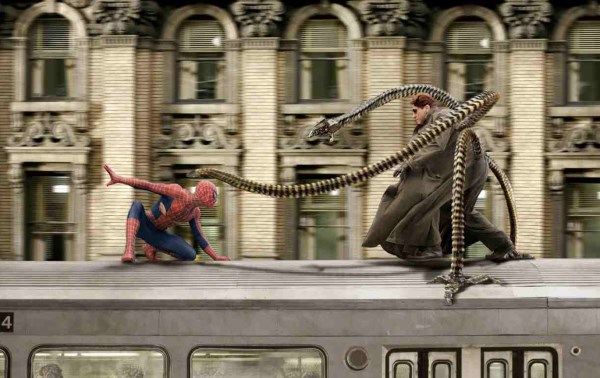 نبرد روی قطار مرد عنکبوتی
